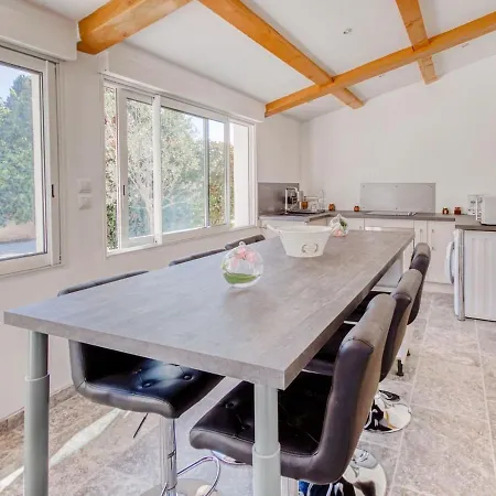 Ideal 1km From The Holiday home La Seyne-sur-Mer